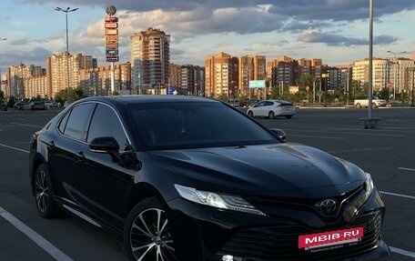 Toyota Camry, 2020 год, 3 755 555 рублей, 2 фотография