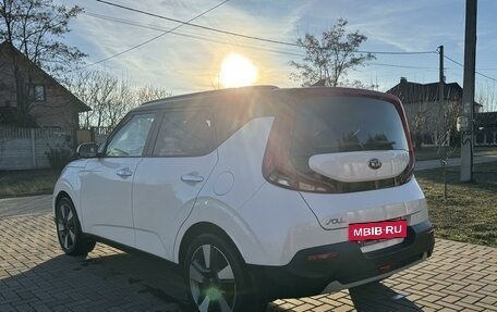 KIA Soul III, 2021 год, 2 350 000 рублей, 3 фотография