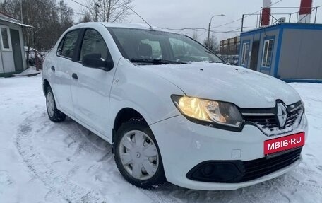 Renault Logan II, 2015 год, 525 000 рублей, 2 фотография