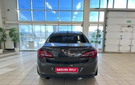 Opel Astra J, 2013 год, 950 000 рублей, 4 фотография