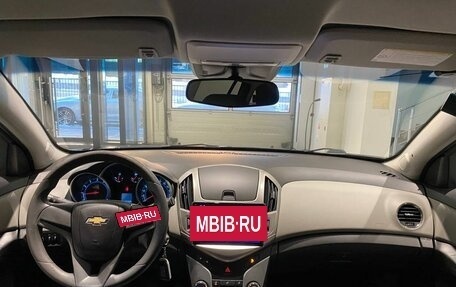 Chevrolet Cruze II, 2013 год, 970 000 рублей, 16 фотография