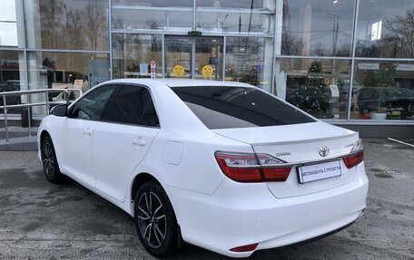 Toyota Camry, 2016 год, 2 200 000 рублей, 7 фотография