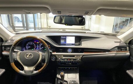 Lexus ES VII, 2012 год, 2 300 000 рублей, 16 фотография