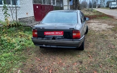 Opel Vectra A, 1991 год, 90 000 рублей, 3 фотография