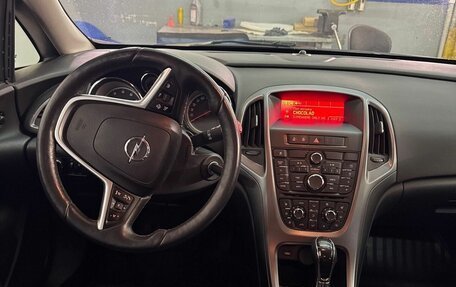 Opel Astra J, 2014 год, 1 177 000 рублей, 9 фотография