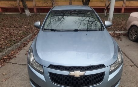 Chevrolet Cruze II, 2011 год, 770 000 рублей, 4 фотография