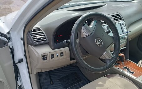 Toyota Camry, 2008 год, 1 330 000 рублей, 9 фотография