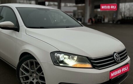 Volkswagen Passat B7, 2011 год, 1 180 000 рублей, 2 фотография