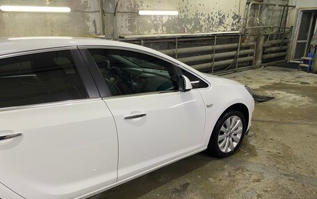 Opel Astra J, 2013 год, 1 000 000 рублей, 4 фотография