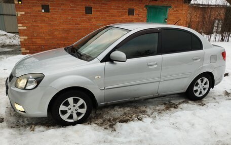 KIA Rio II, 2010 год, 700 000 рублей, 19 фотография