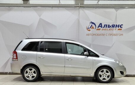 Opel Zafira B, 2008 год, 620 000 рублей, 2 фотография