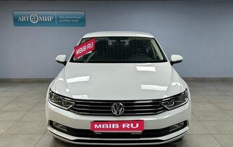 Volkswagen Passat B8 рестайлинг, 2017 год, 2 260 000 рублей, 2 фотография