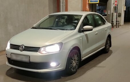 Volkswagen Polo VI (EU Market), 2011 год, 720 000 рублей, 5 фотография