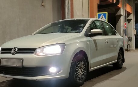 Volkswagen Polo VI (EU Market), 2011 год, 720 000 рублей, 4 фотография