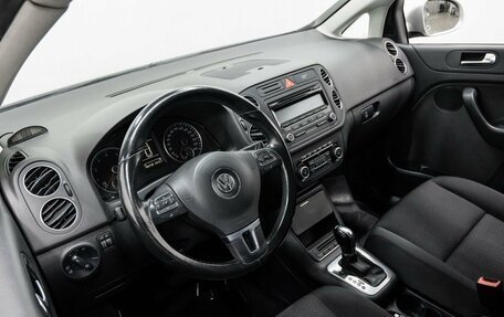 Volkswagen Golf Plus II, 2011 год, 750 000 рублей, 14 фотография