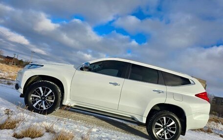 Mitsubishi Pajero Sport III рестайлинг, 2020 год, 3 830 000 рублей, 6 фотография