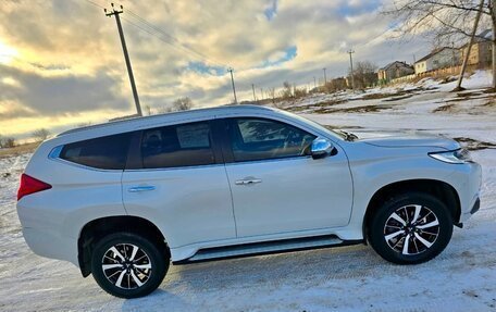 Mitsubishi Pajero Sport III рестайлинг, 2020 год, 3 830 000 рублей, 16 фотография