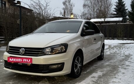 Volkswagen Polo VI (EU Market), 2018 год, 730 000 рублей, 2 фотография