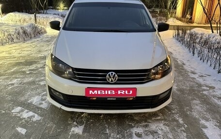 Volkswagen Polo VI (EU Market), 2018 год, 730 000 рублей, 4 фотография