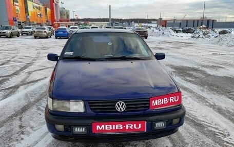 Volkswagen Passat B4, 1996 год, 240 000 рублей, 10 фотография