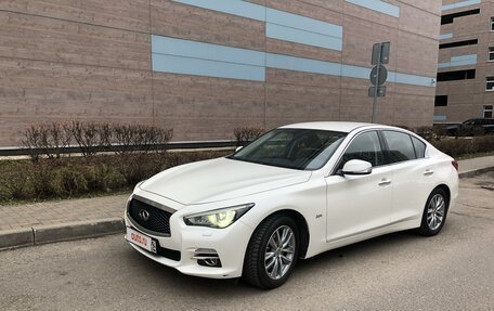 Infiniti Q50 I рестайлинг, 2017 год, 2 500 000 рублей, 2 фотография