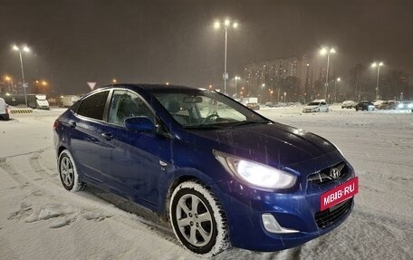 Hyundai Solaris II рестайлинг, 2013 год, 700 000 рублей, 12 фотография