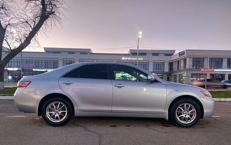 Toyota Camry, 2008 год, 1 050 000 рублей, 2 фотография