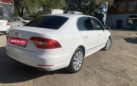 Skoda Superb III рестайлинг, 2014 год, 1 350 000 рублей, 12 фотография