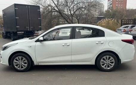 KIA Rio IV, 2017 год, 950 000 рублей, 2 фотография