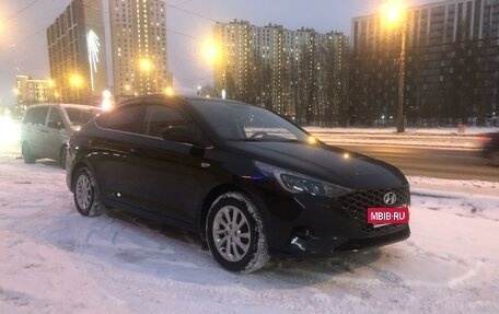 Hyundai Solaris II рестайлинг, 2020 год, 1 800 000 рублей, 5 фотография