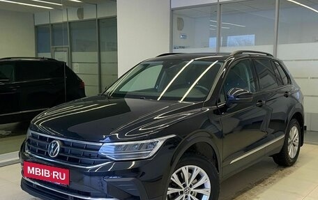 Volkswagen Tiguan II, 2021 год, 3 060 000 рублей, 2 фотография