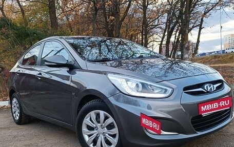 Hyundai Solaris II рестайлинг, 2014 год, 1 100 000 рублей, 10 фотография