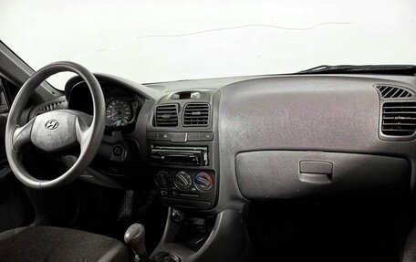 Hyundai Accent II, 2006 год, 280 000 рублей, 13 фотография