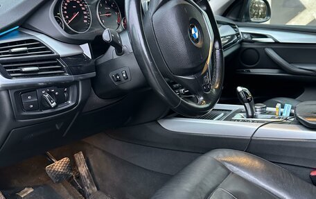 BMW X5, 2017 год, 3 000 000 рублей, 11 фотография