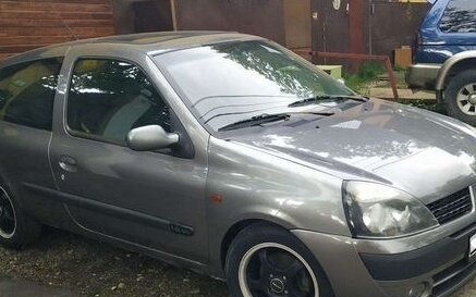 Renault Clio III, 2001 год, 450 000 рублей, 1 фотография