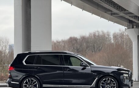 BMW X7, 2023 год, 16 000 000 рублей, 10 фотография