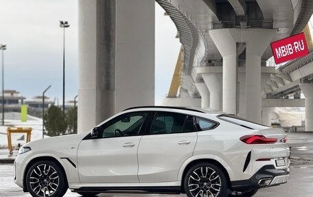 BMW X6, 2023 год, 14 300 000 рублей, 15 фотография