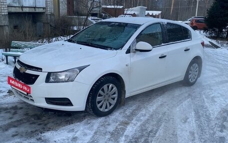 Chevrolet Cruze II, 2012 год, 760 000 рублей, 2 фотография