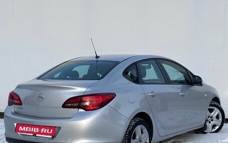 Opel Astra J, 2013 год, 800 000 рублей, 6 фотография