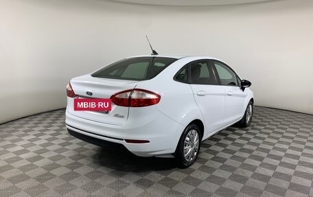 Ford Fiesta, 2017 год, 898 000 рублей, 5 фотография