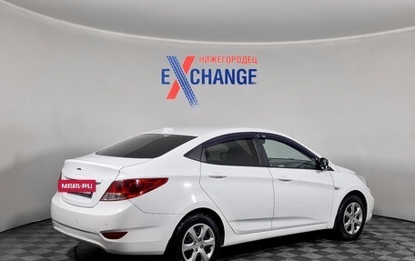 Hyundai Solaris II рестайлинг, 2013 год, 870 000 рублей, 4 фотография