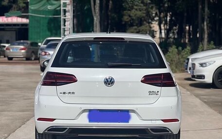 Volkswagen Golf VII, 2021 год, 1 660 000 рублей, 3 фотография