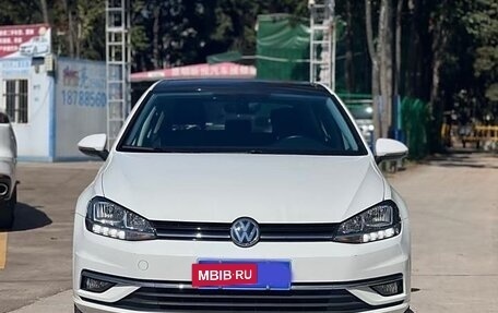 Volkswagen Golf VII, 2021 год, 1 660 000 рублей, 5 фотография