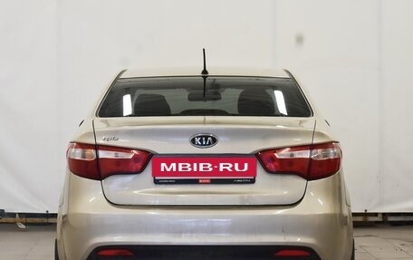 KIA Rio III рестайлинг, 2011 год, 890 000 рублей, 4 фотография