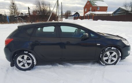 Opel Astra J, 2011 год, 800 000 рублей, 5 фотография