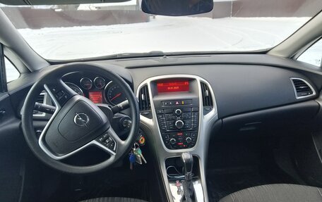 Opel Astra J, 2011 год, 800 000 рублей, 17 фотография