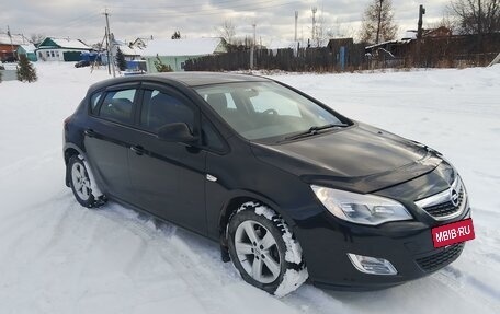 Opel Astra J, 2011 год, 800 000 рублей, 10 фотография