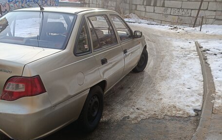 Daewoo Nexia I рестайлинг, 2011 год, 215 000 рублей, 4 фотография