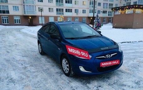 Hyundai Solaris II рестайлинг, 2012 год, 625 000 рублей, 3 фотография