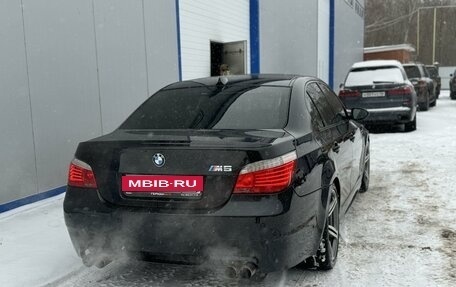 BMW M5, 2007 год, 4 300 000 рублей, 8 фотография